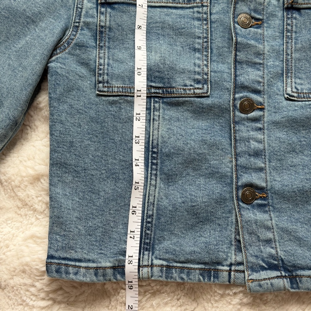Hudson Cropped Light Wash Denim Trucker Jacket - S (2-4) - Picture 12 of 15